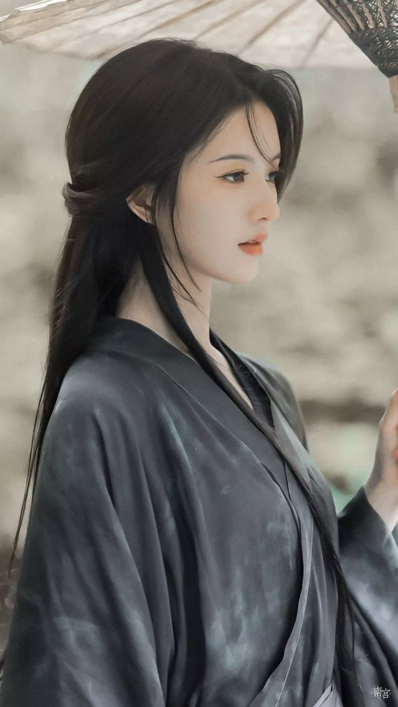 Hot girl Trung Quốc phong cách cổ trang quyến rũ