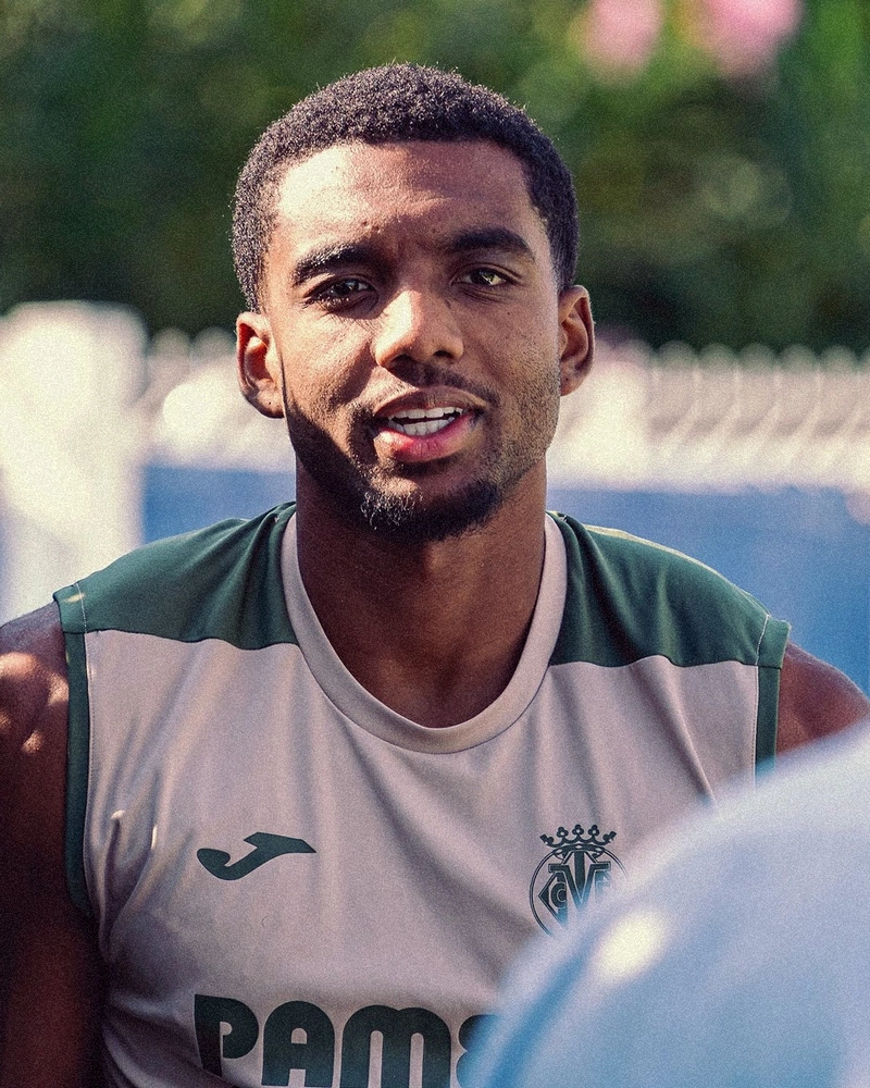 Tại sao Villarreal đầu tư vào Logan Costa? Phân tích bản hợp đồng