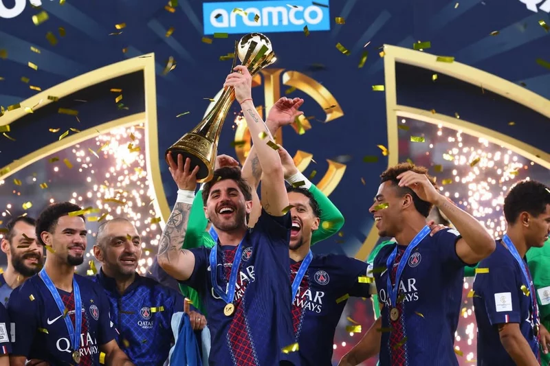 Hình ảnh cầu thủ Lucas Beraldo 4