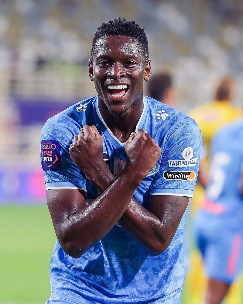 Hình ảnh cầu thủ Luiz Henrique 4