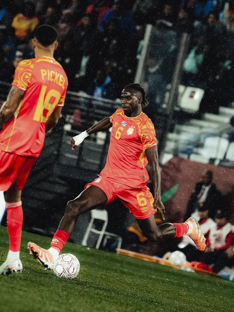 Hình ảnh cầu thủ Ngal’ayel Mukau 1