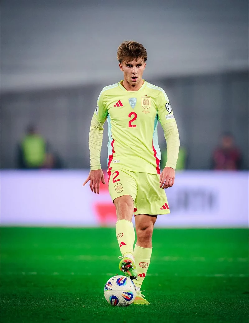 Hình ảnh cầu thủ Pablo Barrios 4