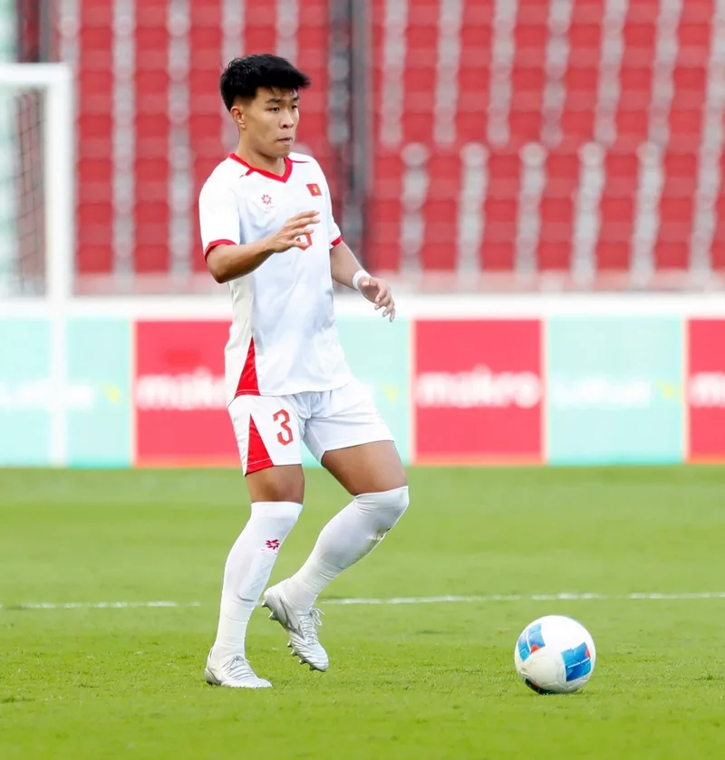 Hình ảnh cầu thủ Phạm Lý Đức 4