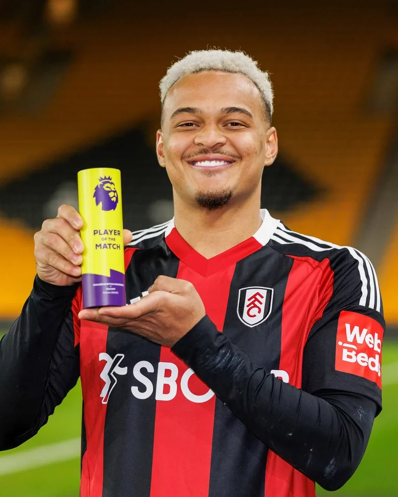 Hình ảnh cầu thủ Rodrigo Muniz 2