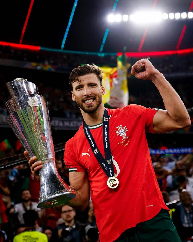 Hình ảnh cầu thủ Rúben Dias 2