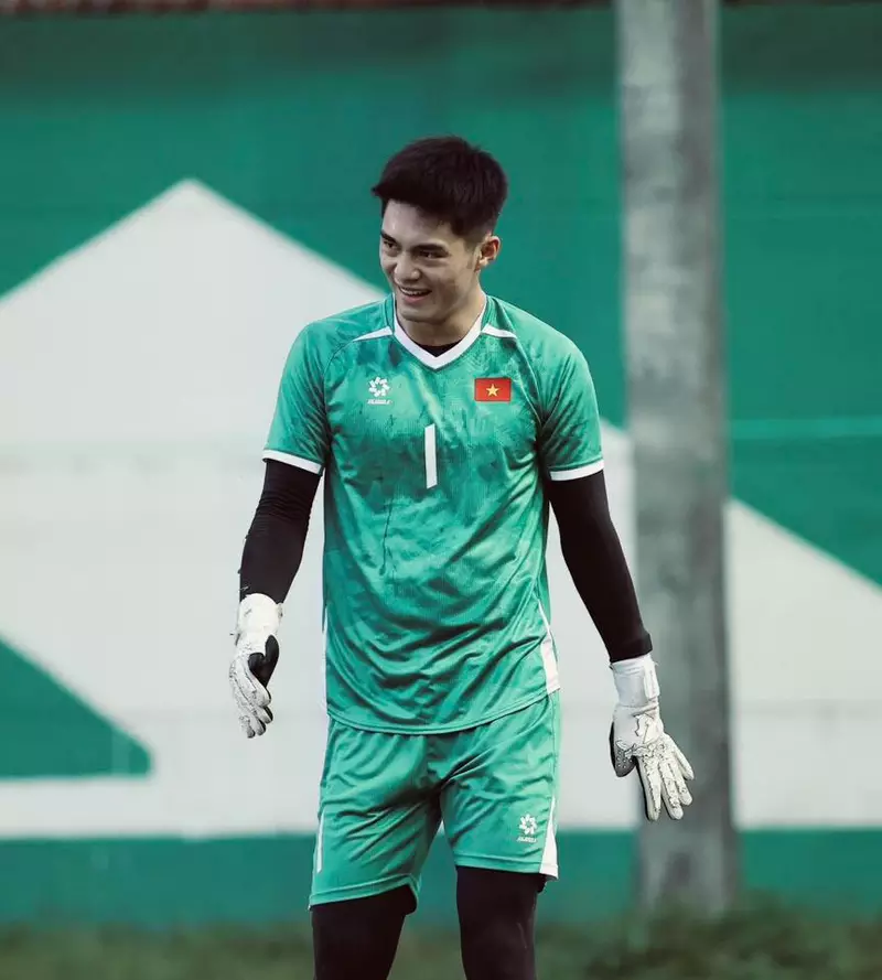 Hình ảnh cầu thủ Trần Trung Kiên 1