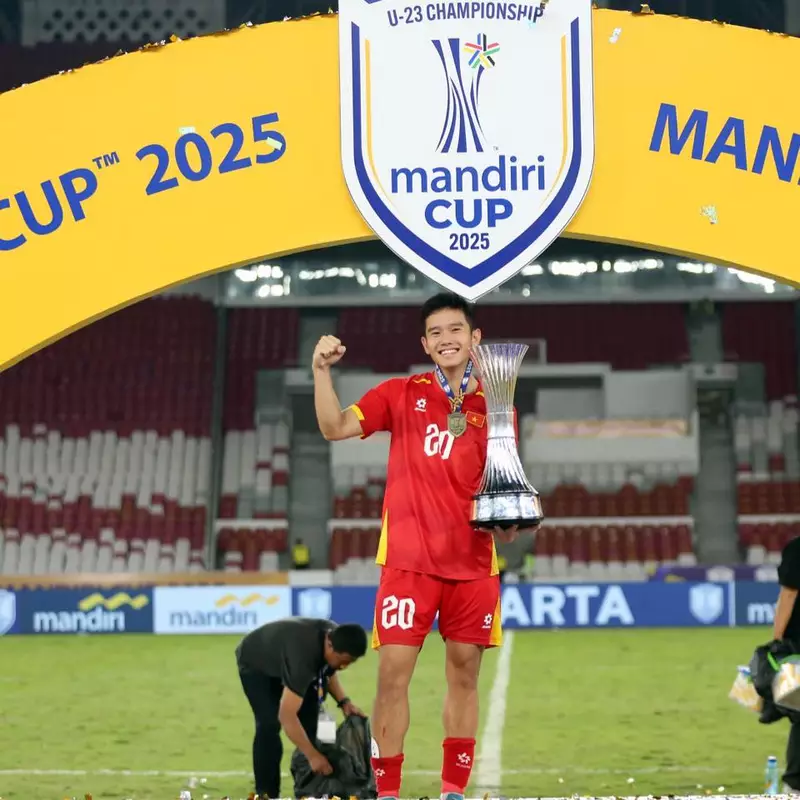 Hình ảnh cầu thủ Võ Anh Quân 2