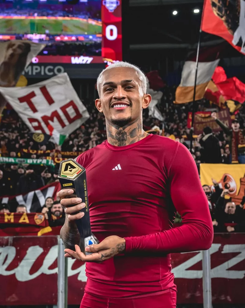 Hình ảnh cầu thủ Wesley 4