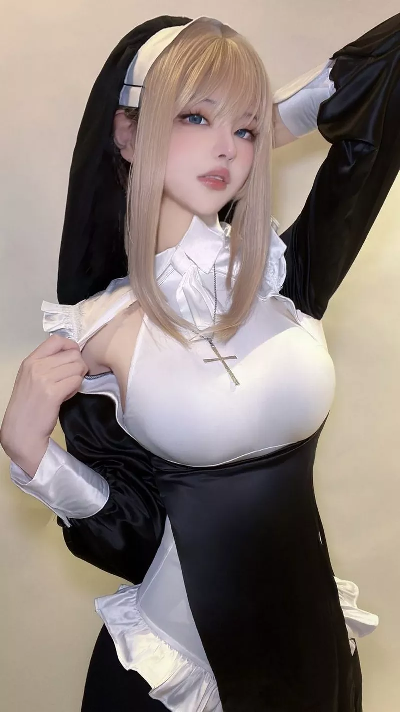 Ảnh cosplay gái xinh phong cách fantasy anime