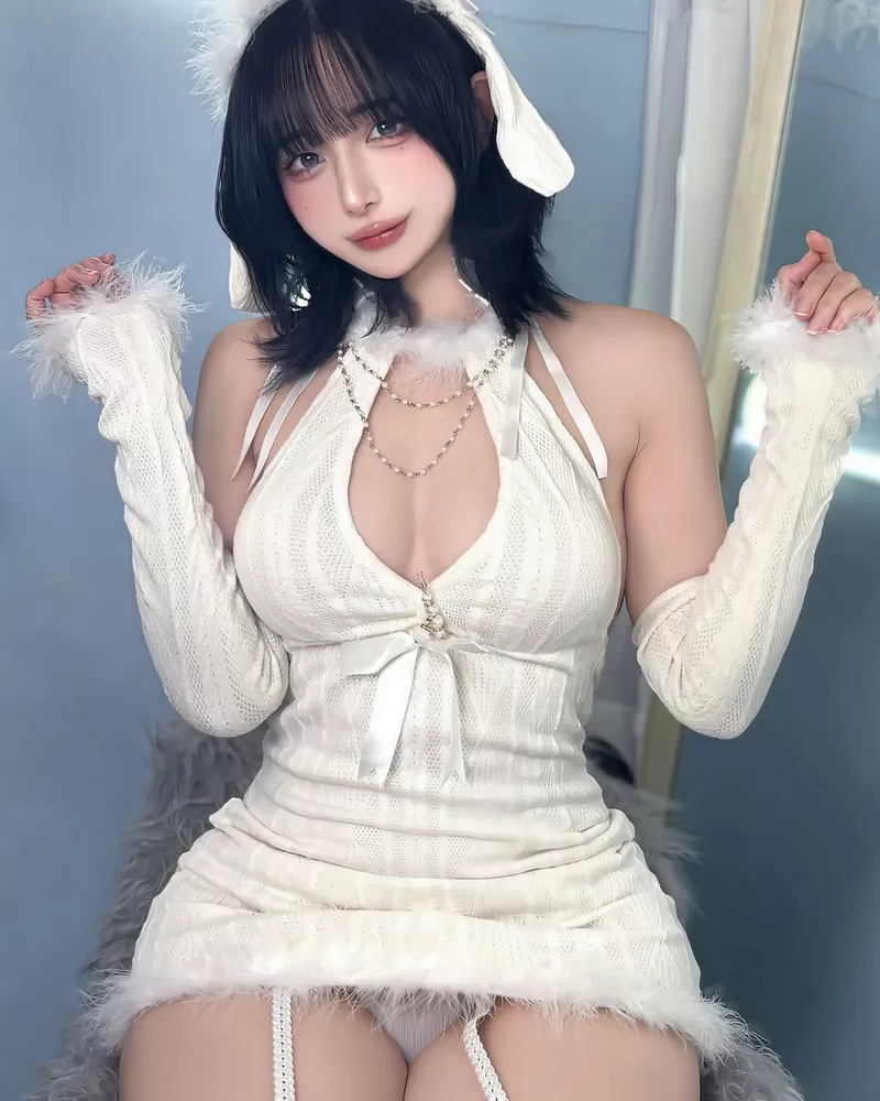 Cosplay anime nữ xinh đẹp phong cách dễ thương