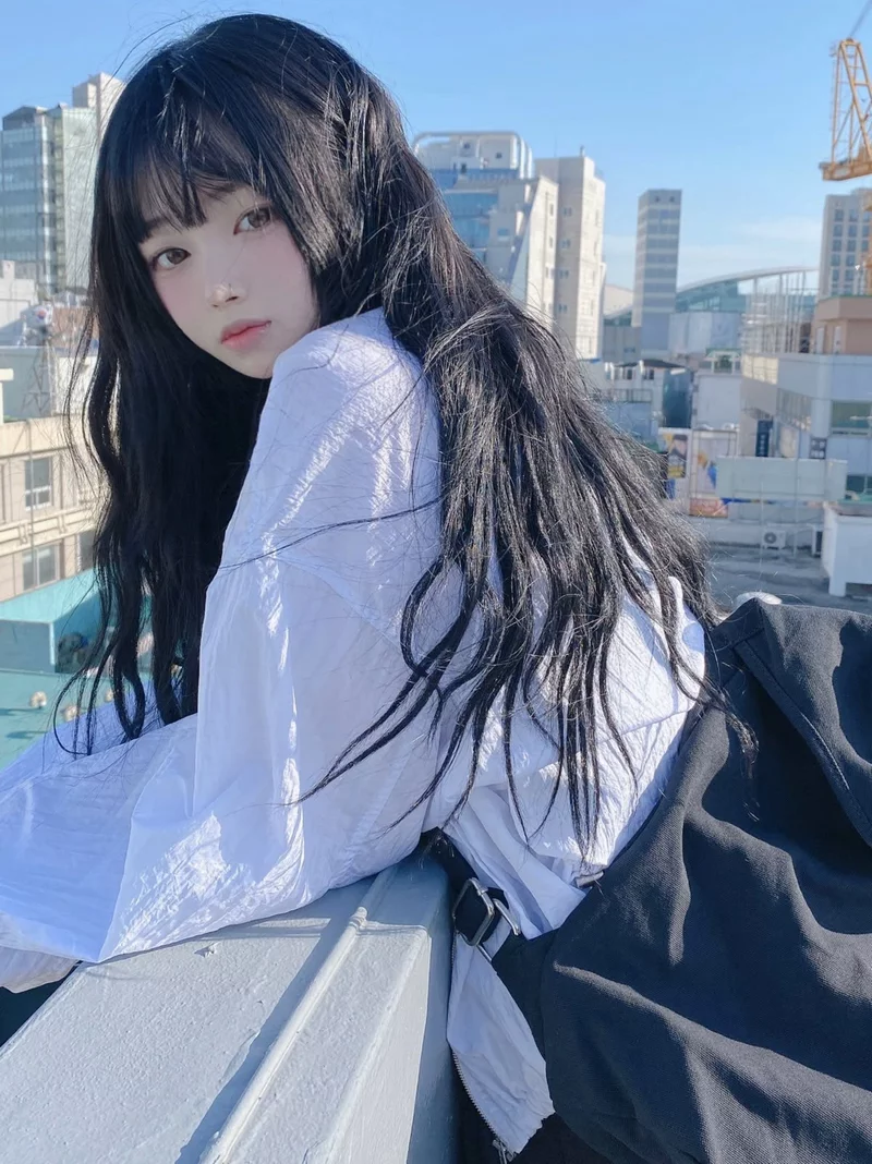 Gái Nhật xinh đời thường vẫn nổi bật và cuốn hút