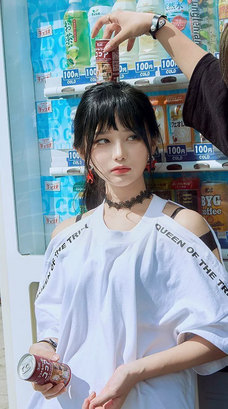 Gái xinh Nhật Bản phong cách trẻ trung năng động