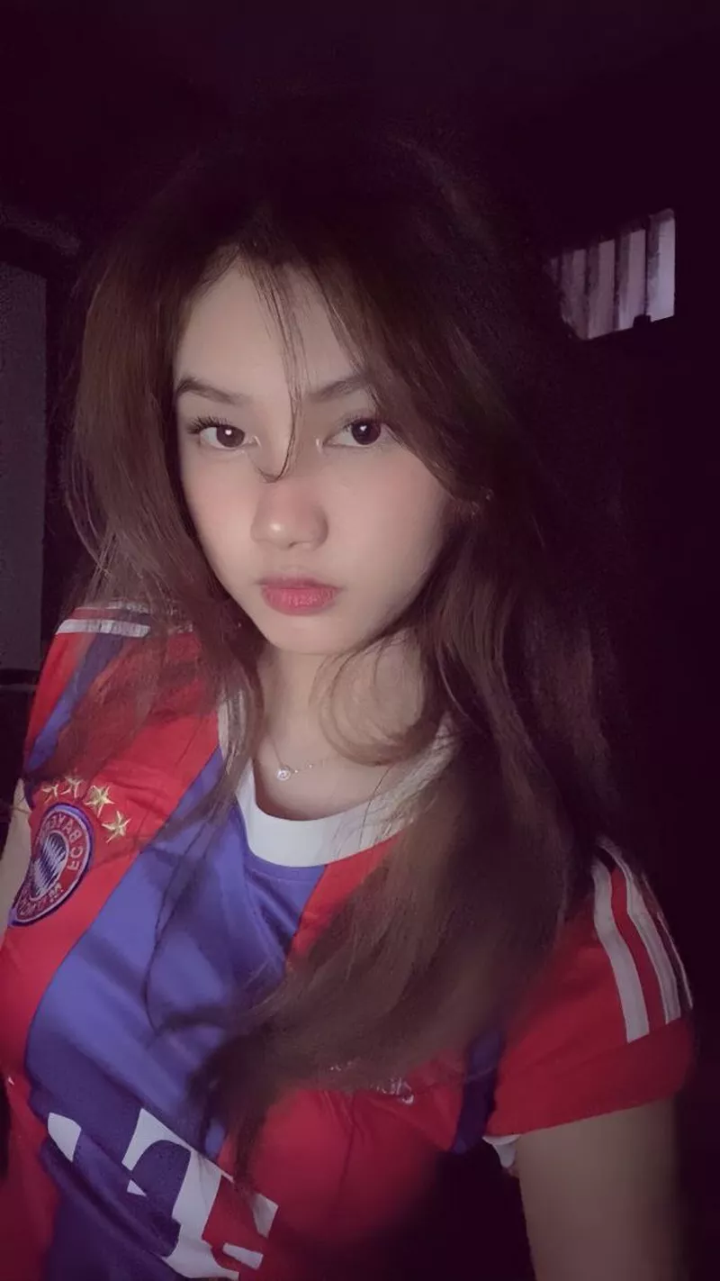 Visual trong trẻo của gái xinh TikTok Việt Nam